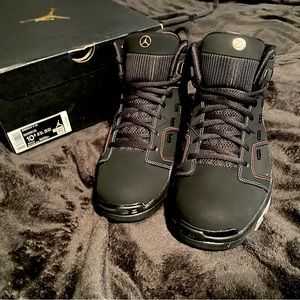 Jordan - Black Dark Driftwood with box